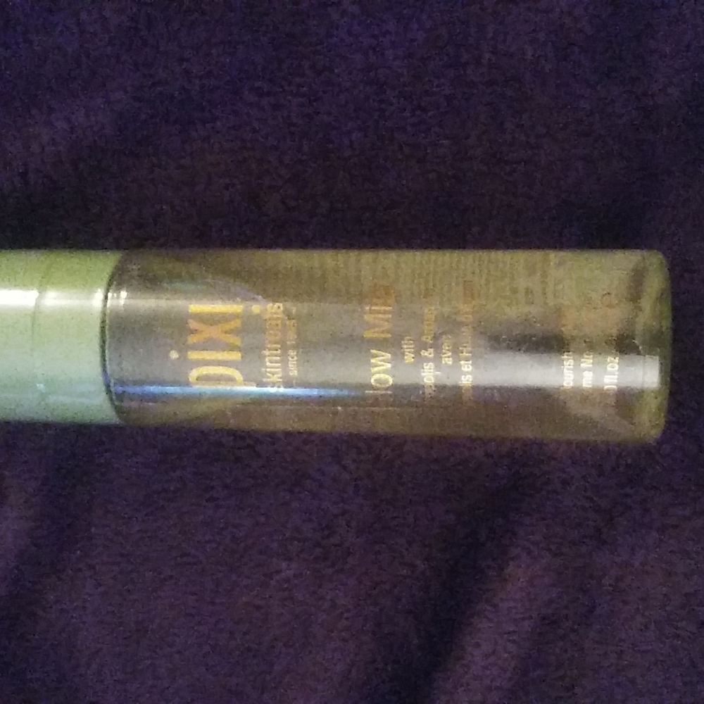 Pixi glow mist